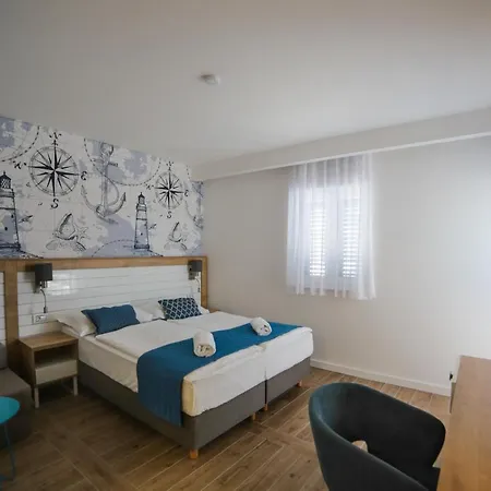 Ivando - K&s Drvenik (Split-Dalmatia)