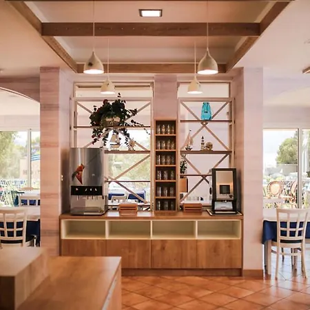 Otel Ivando - K&s 4*