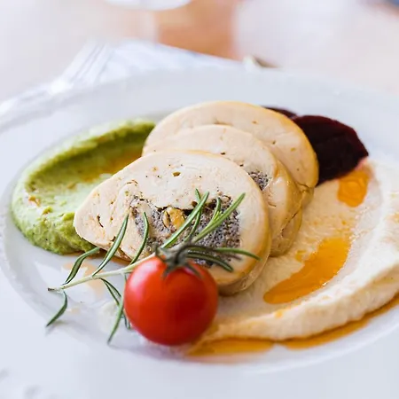 Otel Ivando - K&s Drvenik (Split-Dalmatia)