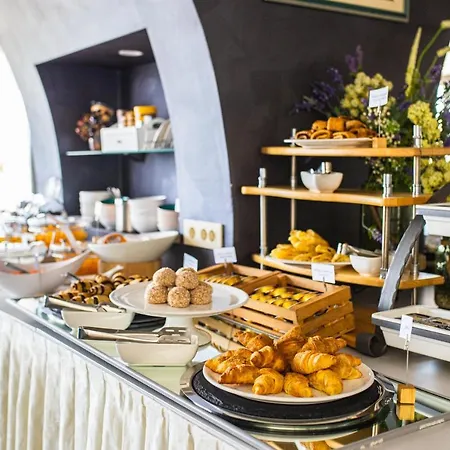 Ivando - K&s Hotel