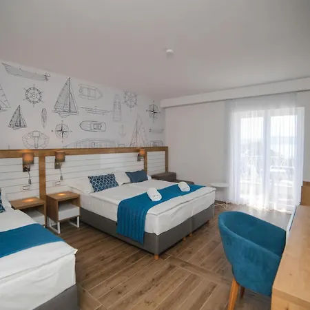 Ivando - K&s Drvenik (Split-Dalmatia)