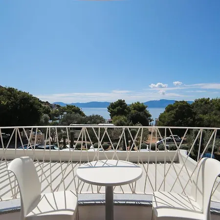Hotel Ivando - K&s