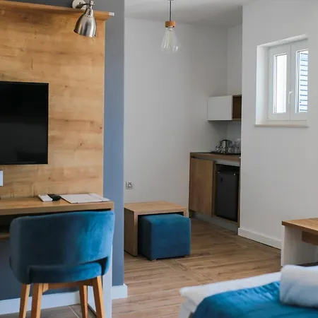 Hotel Ivando - K&s