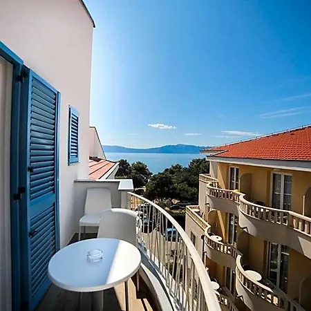 Ivando - K&s Drvenik (Split-Dalmatia)