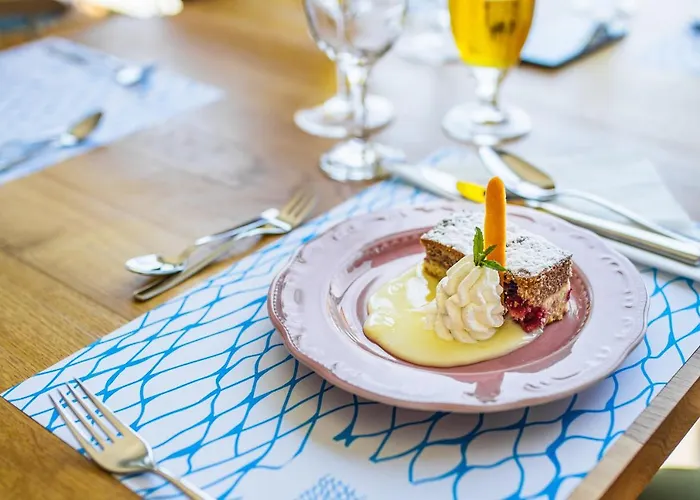 Hotel Ivando - K&s Drvenik (Split-Dalmatia)