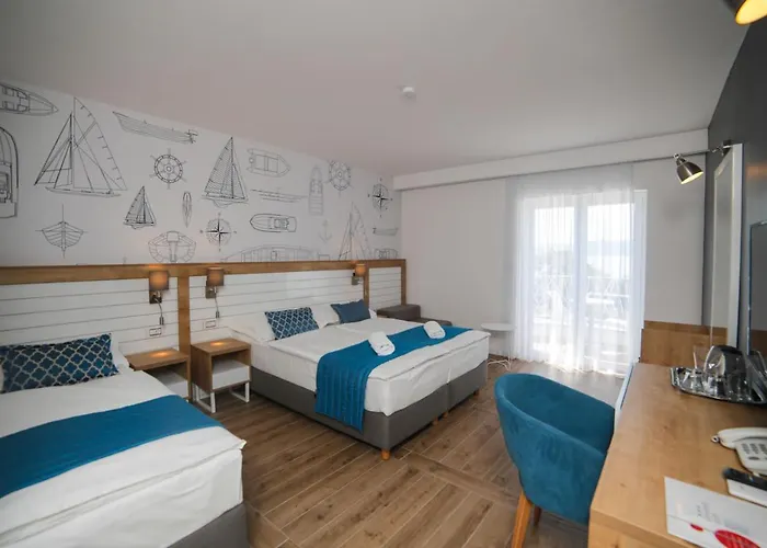 Ivando - K&s Drvenik (Split-Dalmatia)